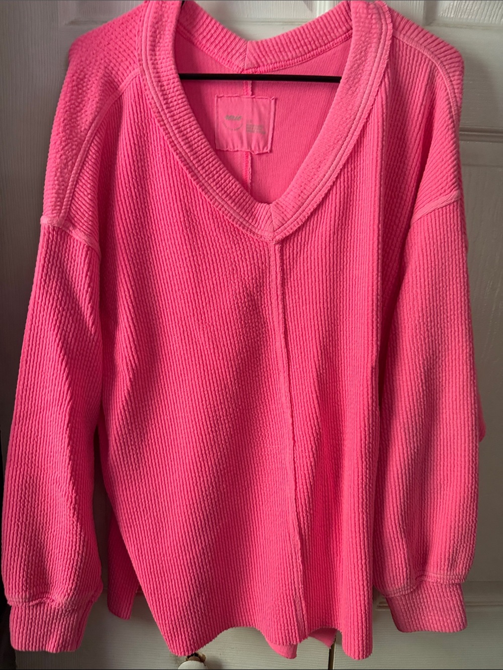 aerie Bright Pink V‑Neck Waffle Knit Sweater